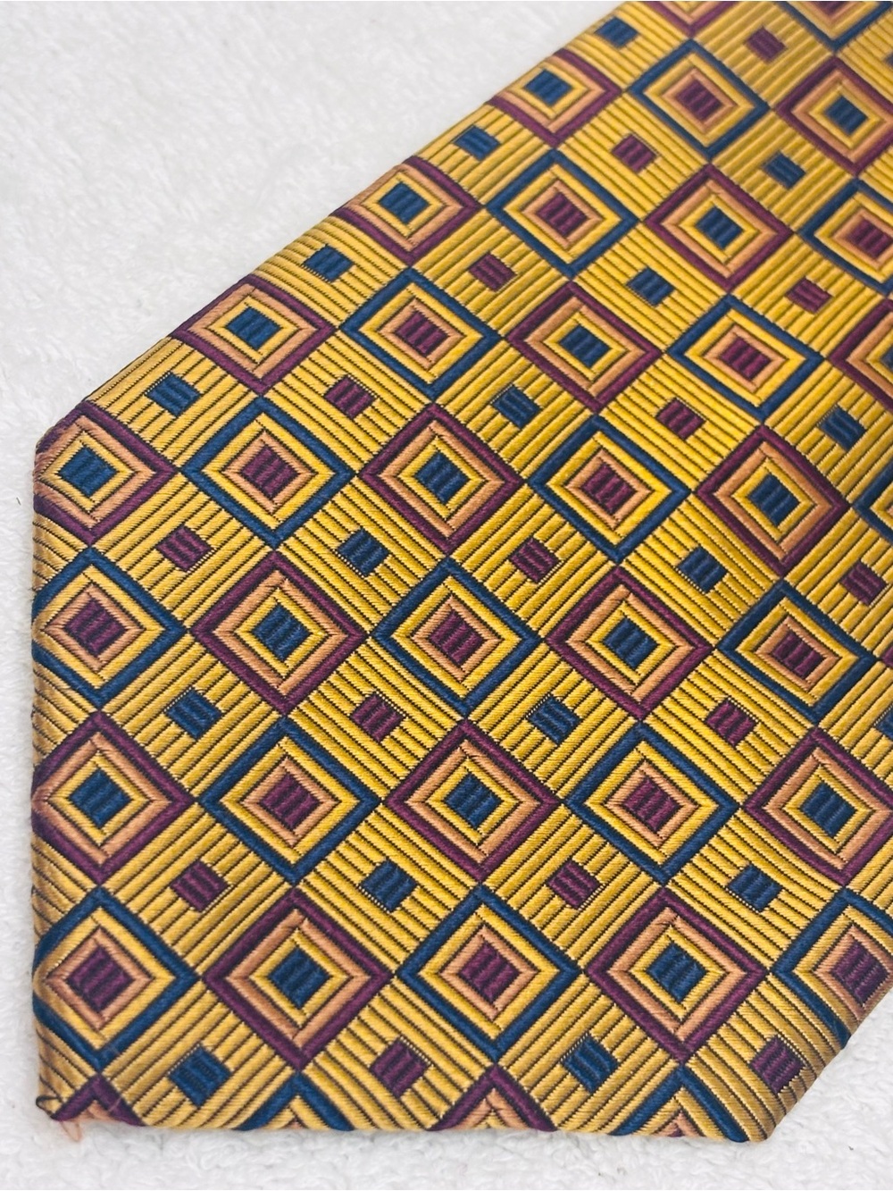 Brand New Stylish Tie By Tango - Tie Width Is 3 3/4 Inches